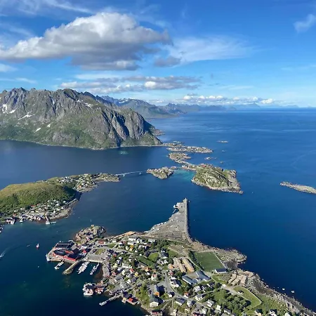 Spectacular Rorbu In The Heart Of Lofoten Offersoya